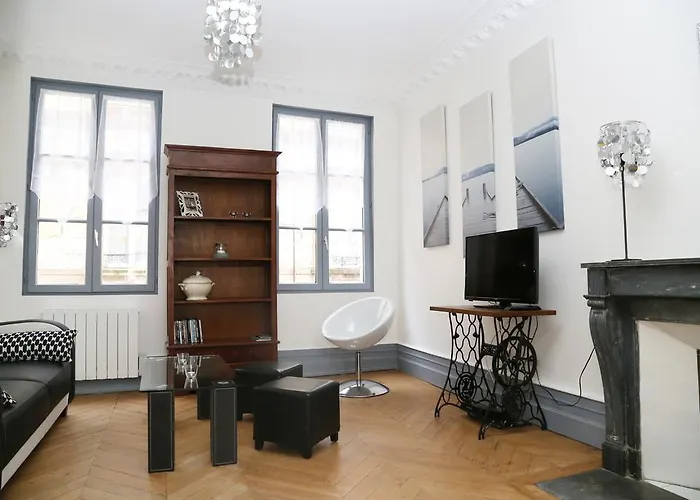 Bourgeois Apartman *