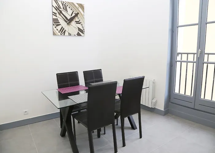 Bourgeois Apartman *